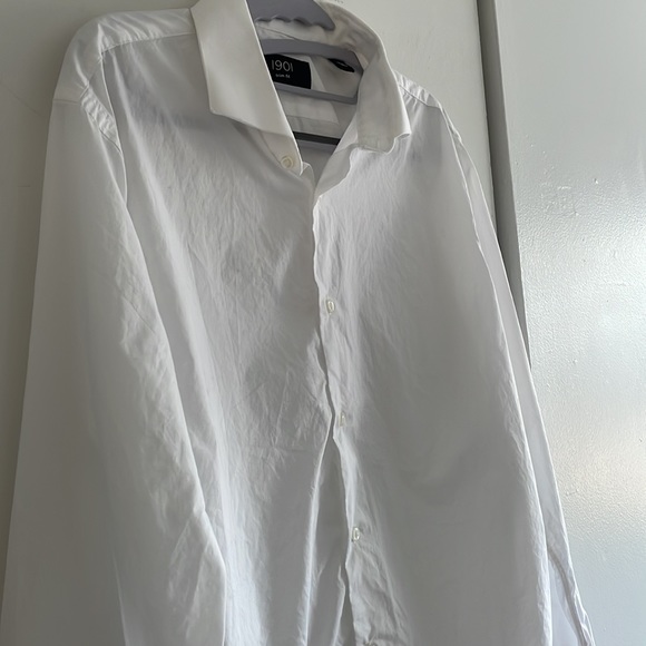 *FREE WITH PURCHASE* White button up collared shirt - Picture 6 of 11